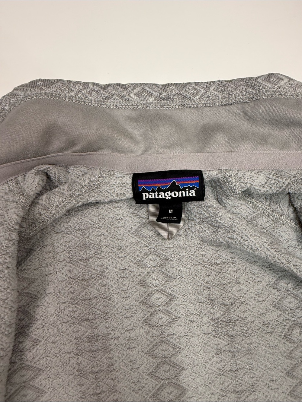 Patagonia Light Gray Patterned Full-Zip Jacket - Picture 3 of 9
